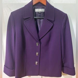 Tahari Blazer